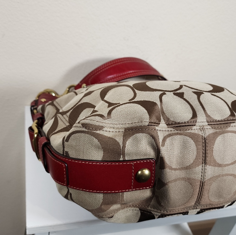NWT Coach Signature Large Zoe #12674 - Picture 9 of 17